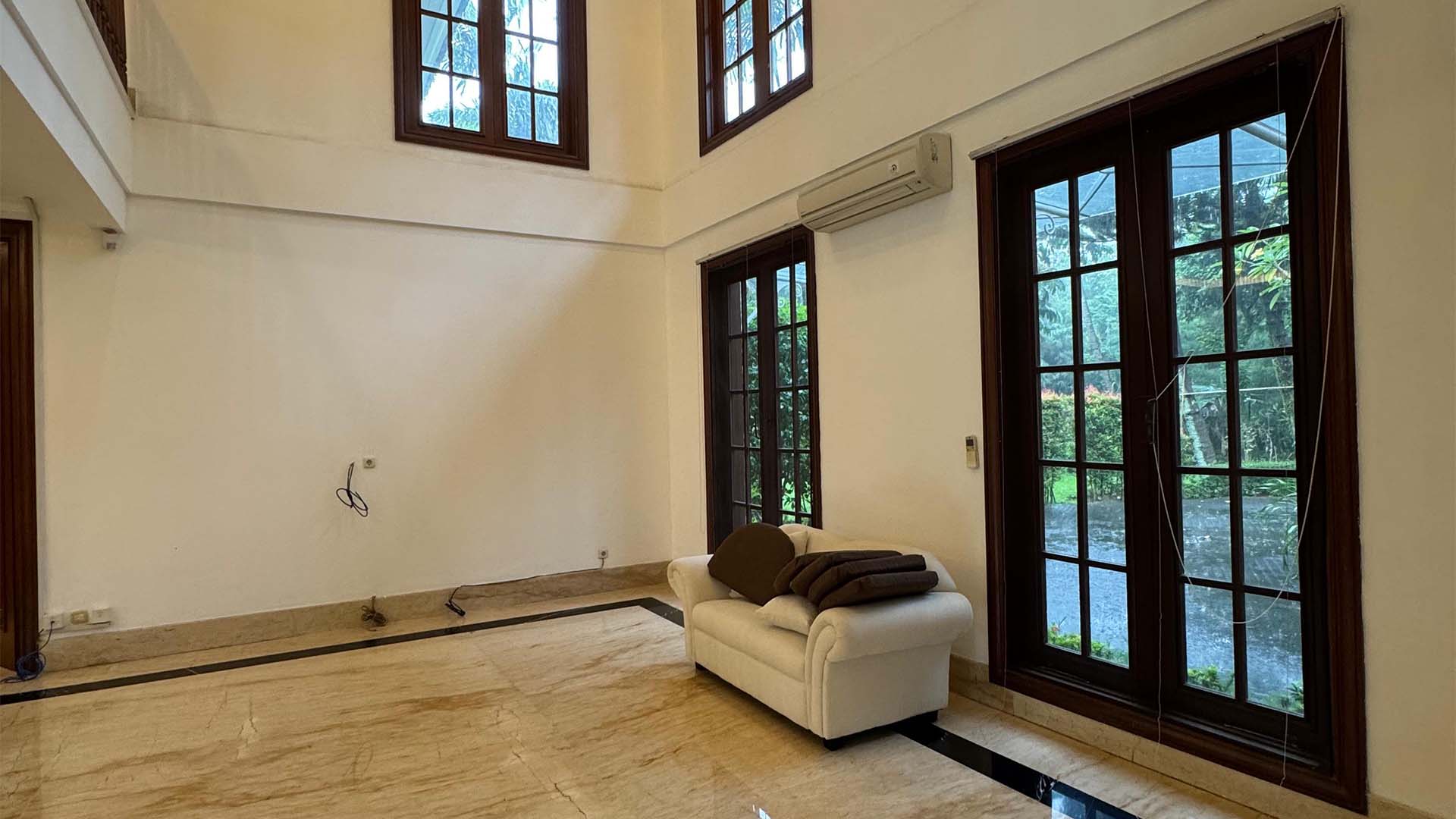 PURI MUTIARA 6-6BR-LIVING AREA Expansive 6BR for Large Families at Cilandak