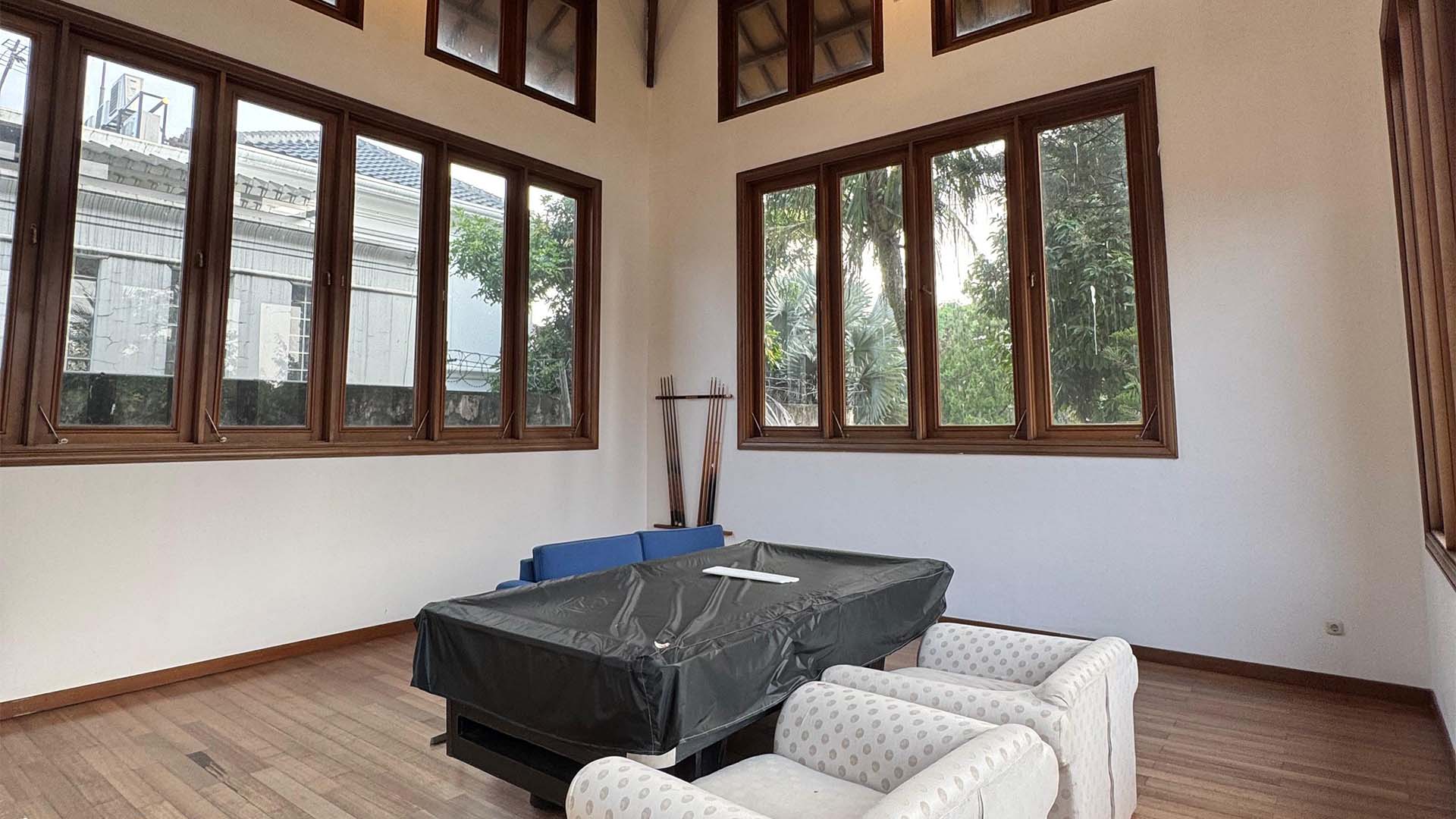 PURI MUTIARA 6-6BR-MULTIFUNCTION ROOM Expansive 6BR for Large Families at Cilandak
