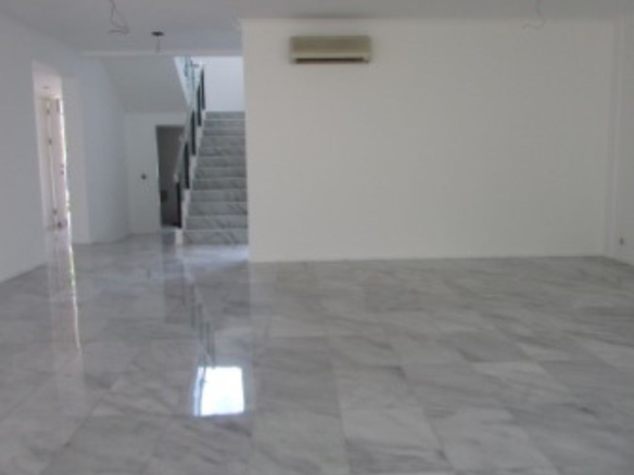 PURI SAKTI 2-4BR-LIVING AREA