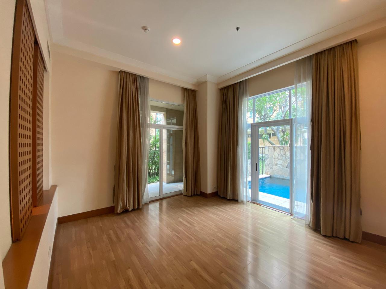 Pakubuwono Residence-3BR-Second Bedroom For Rent Apartment South Jakarta Kebayoran Baru – Grand 4BR Family Living at Pakubuwono Residence