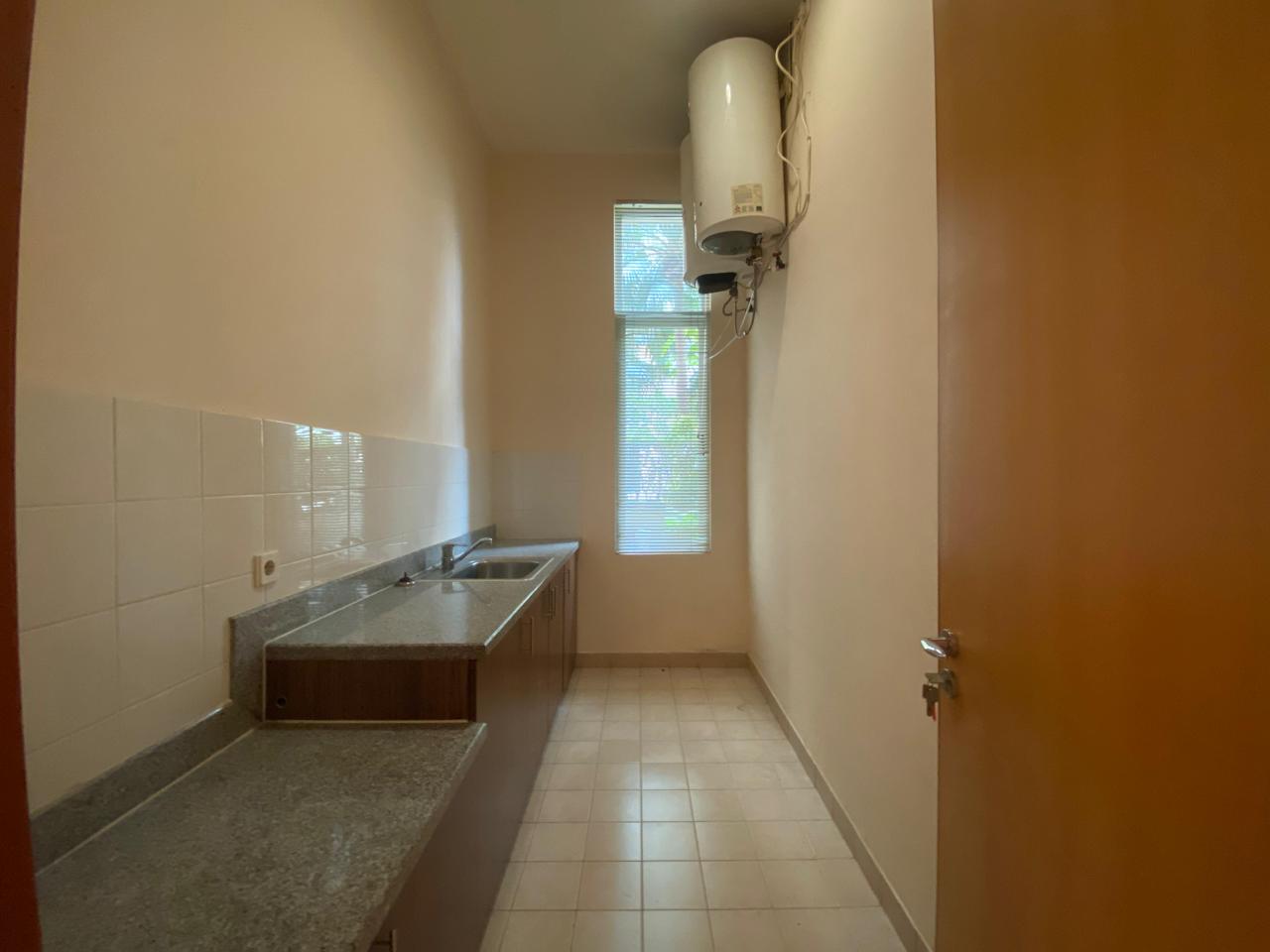Pakubuwono Residence-3BR-Service Area For Rent Apartment South Jakarta Kebayoran Baru – Grand 4BR Family Living at Pakubuwono Residence
