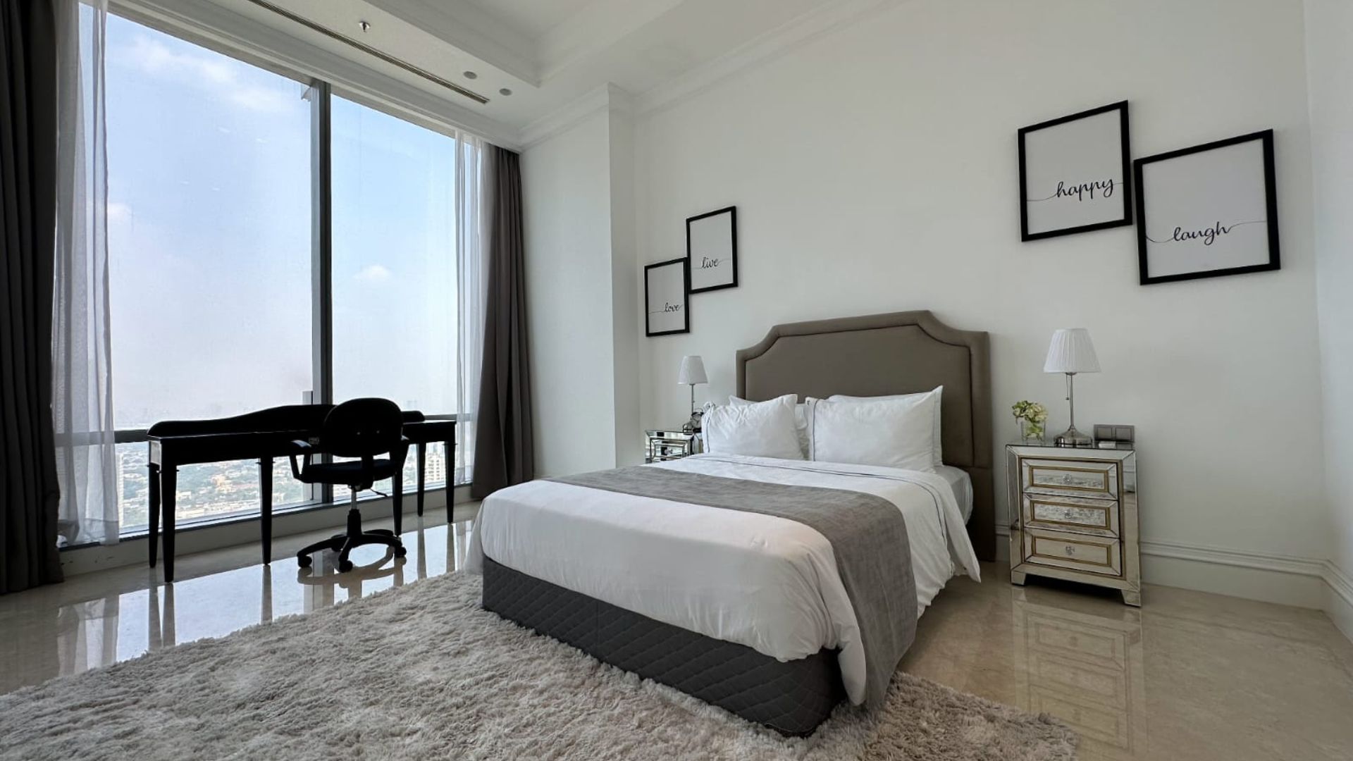 Luxurious 4BR Family Stay at Raffles Residence