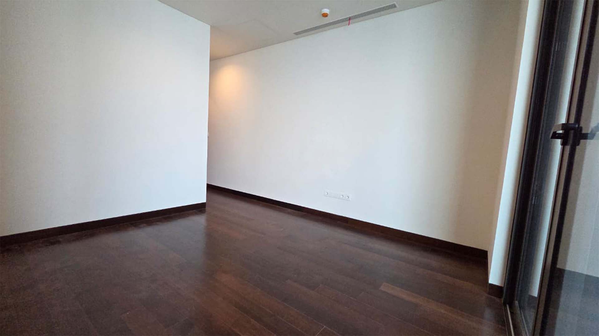 Refined 3+1BR Residence at Savyavasa