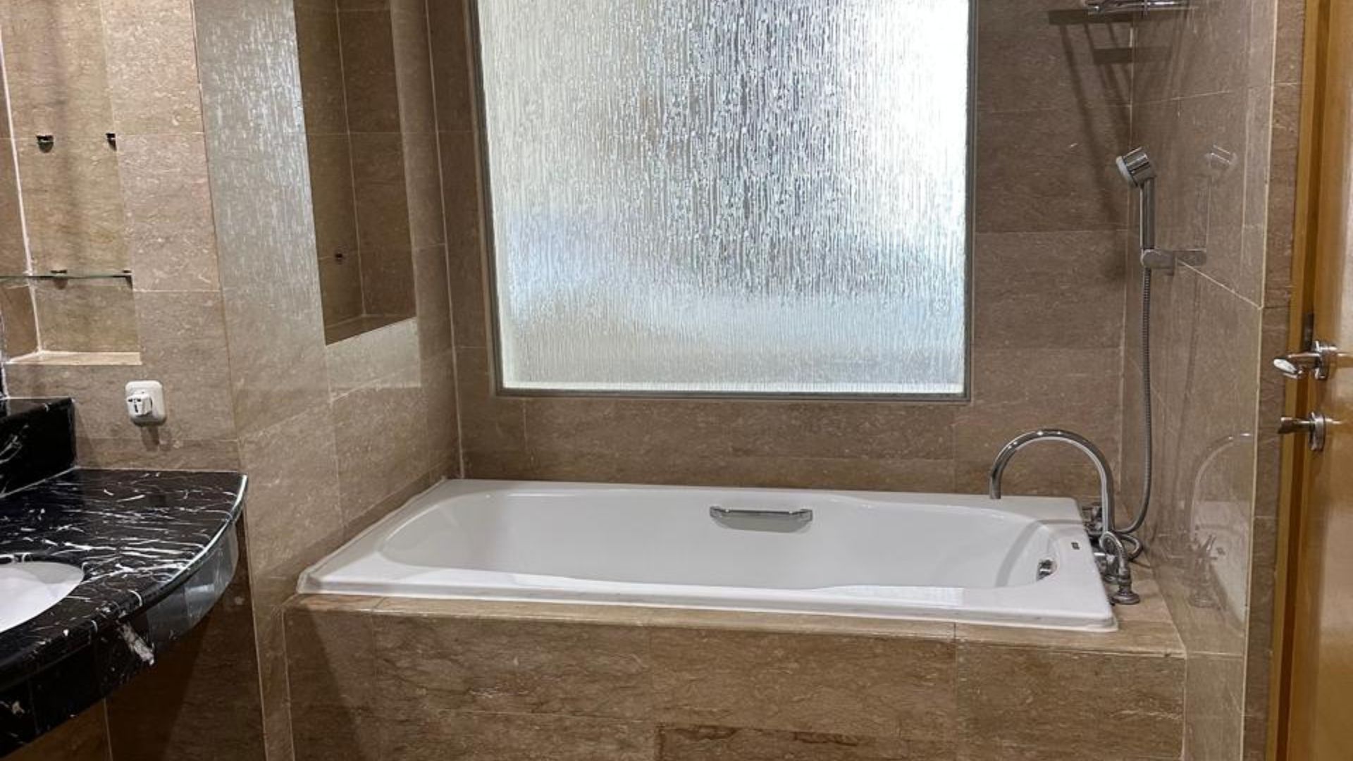 Elegant 3BR Family Living at Senayan Residence