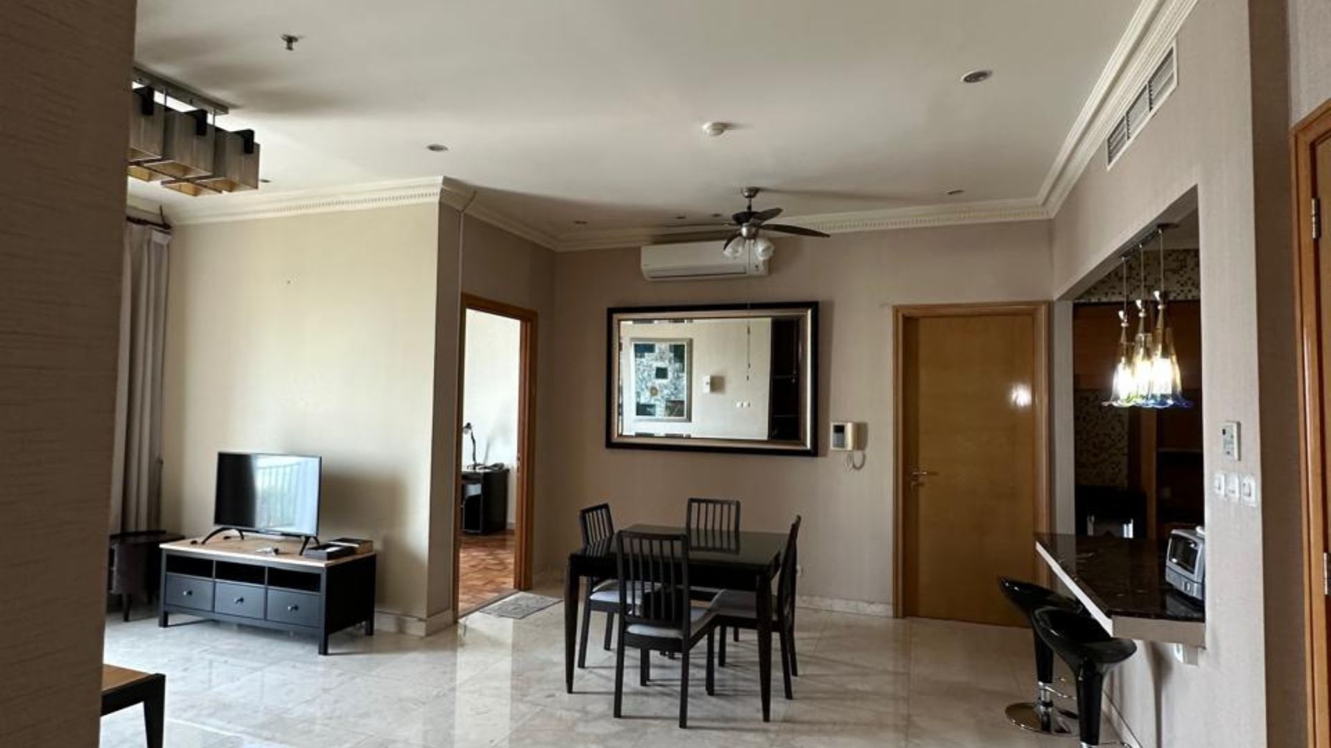 Elegant 3BR Family Living at Senayan Residence