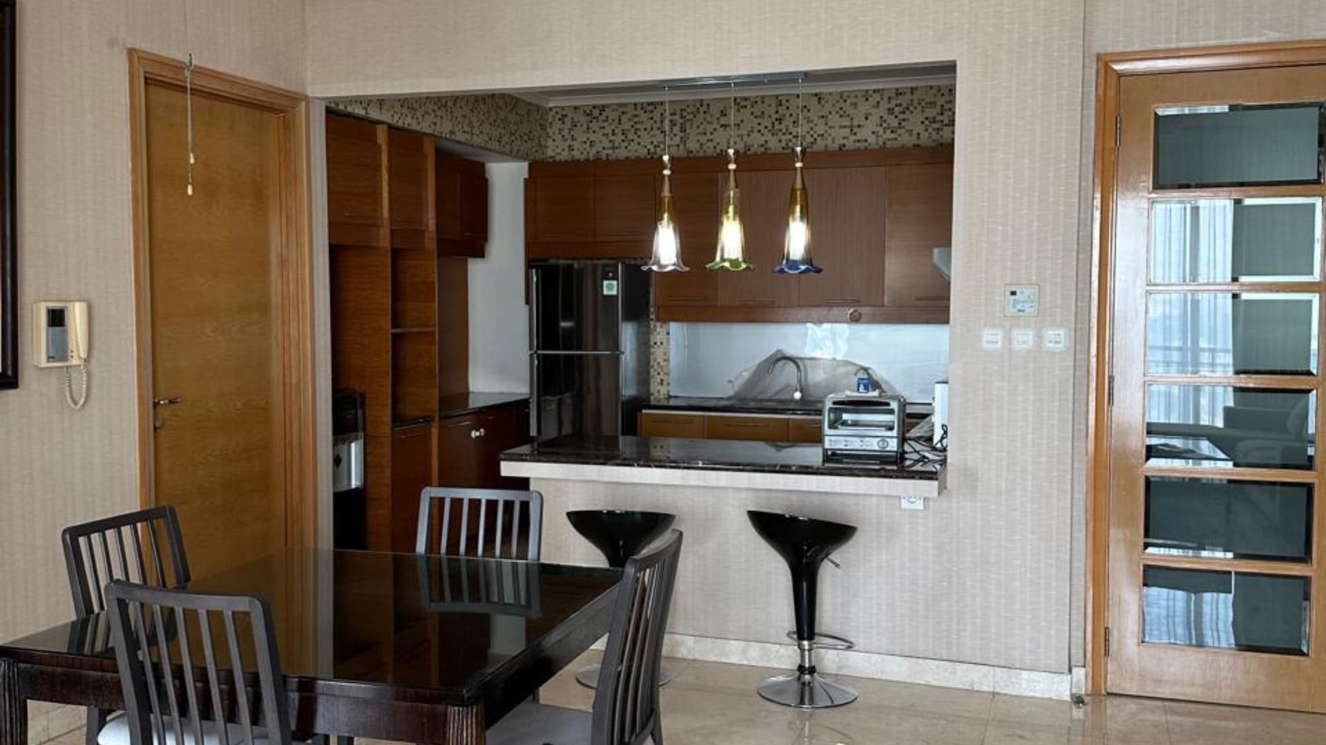 Elegant 3BR Family Living at Senayan Residence
