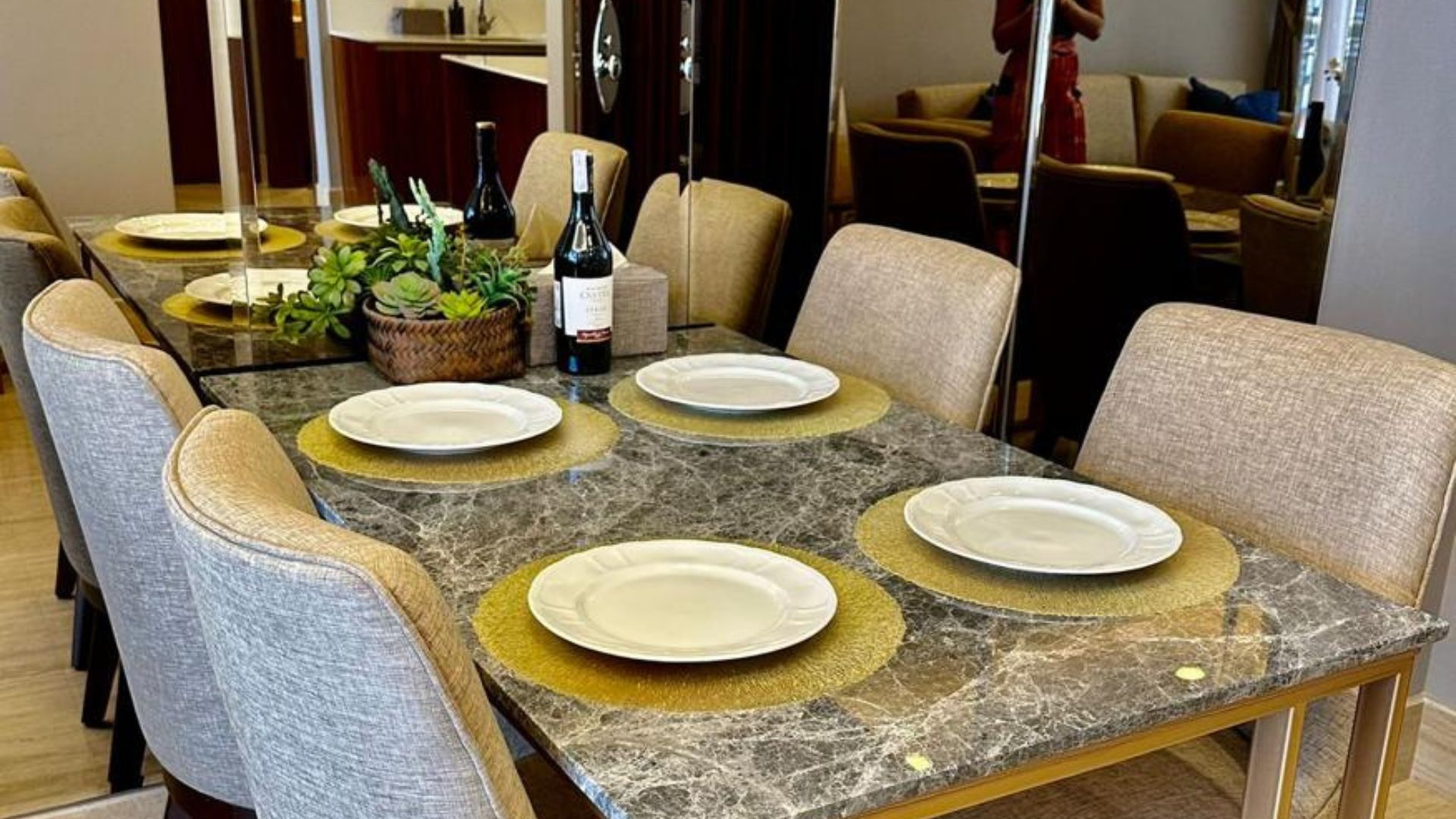 Modern 2BR Living at South Hills