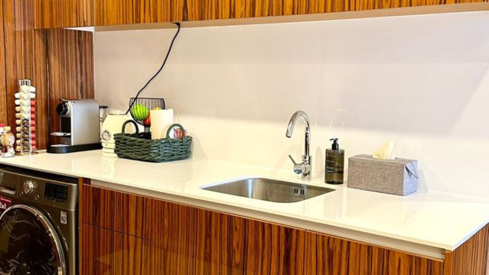 Modern 2BR Living at South Hills