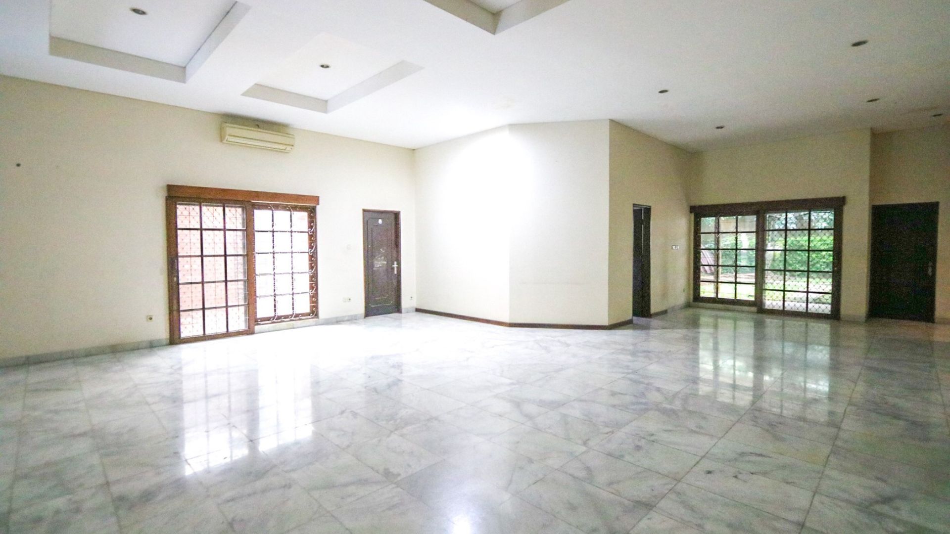 SUKABUMI NO.22-5BR-FAMILY AREA 2