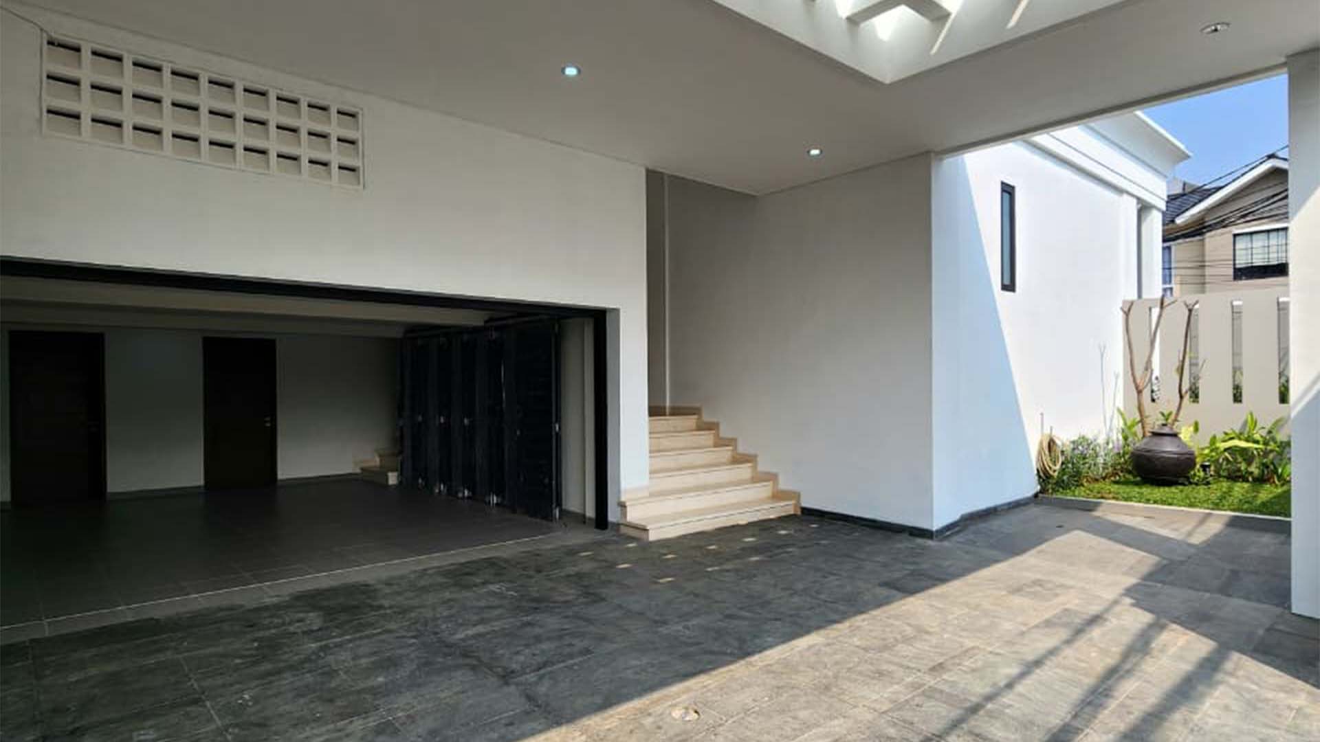 TAMPAK SIRING-5BR-GARAGE Cipete – Spacious 5BR with Big Layout