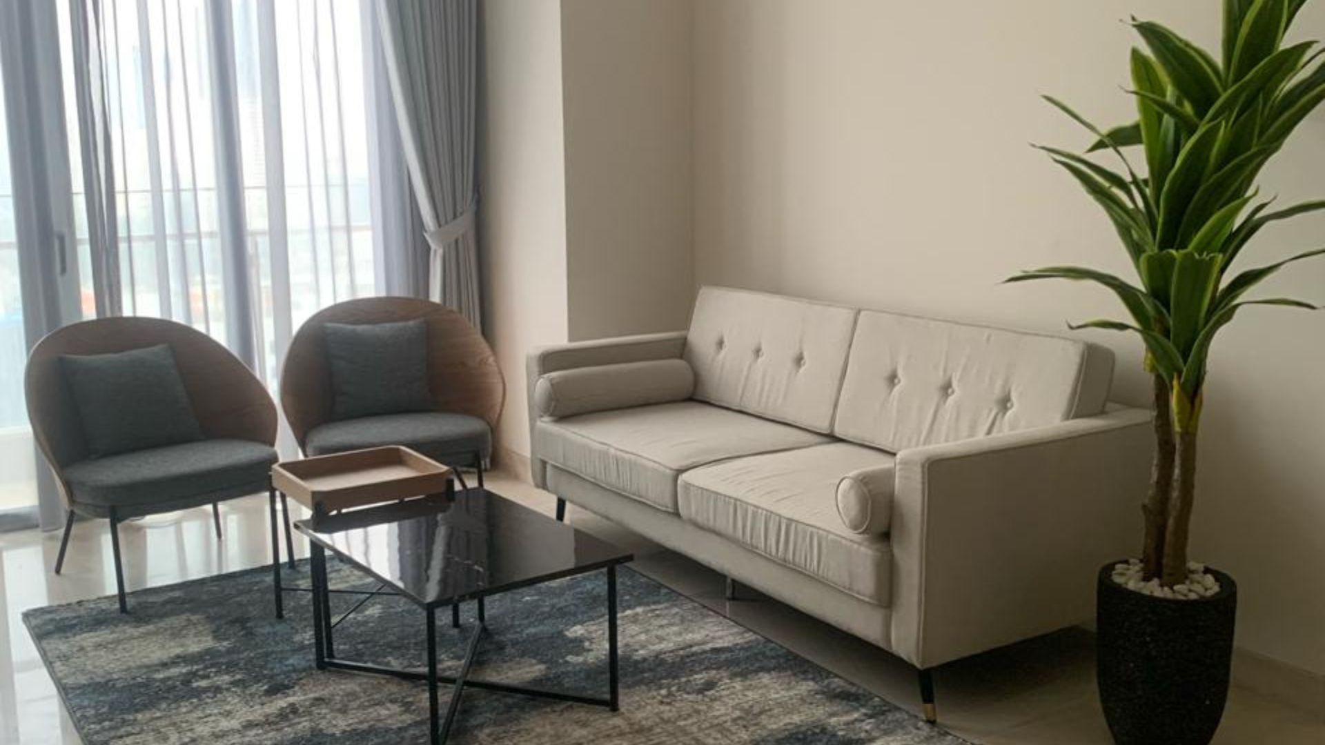 THE STATURE-3+1BR-LIVING AREA For Rent Apartment Central Jakarta Menteng – Elegant 3+1BR Residence at The Stature