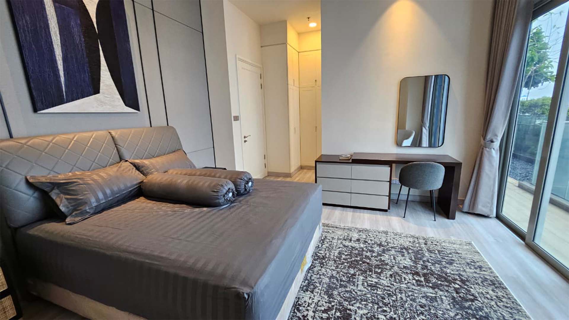 Spacious 3+1BR Residence at The Stature