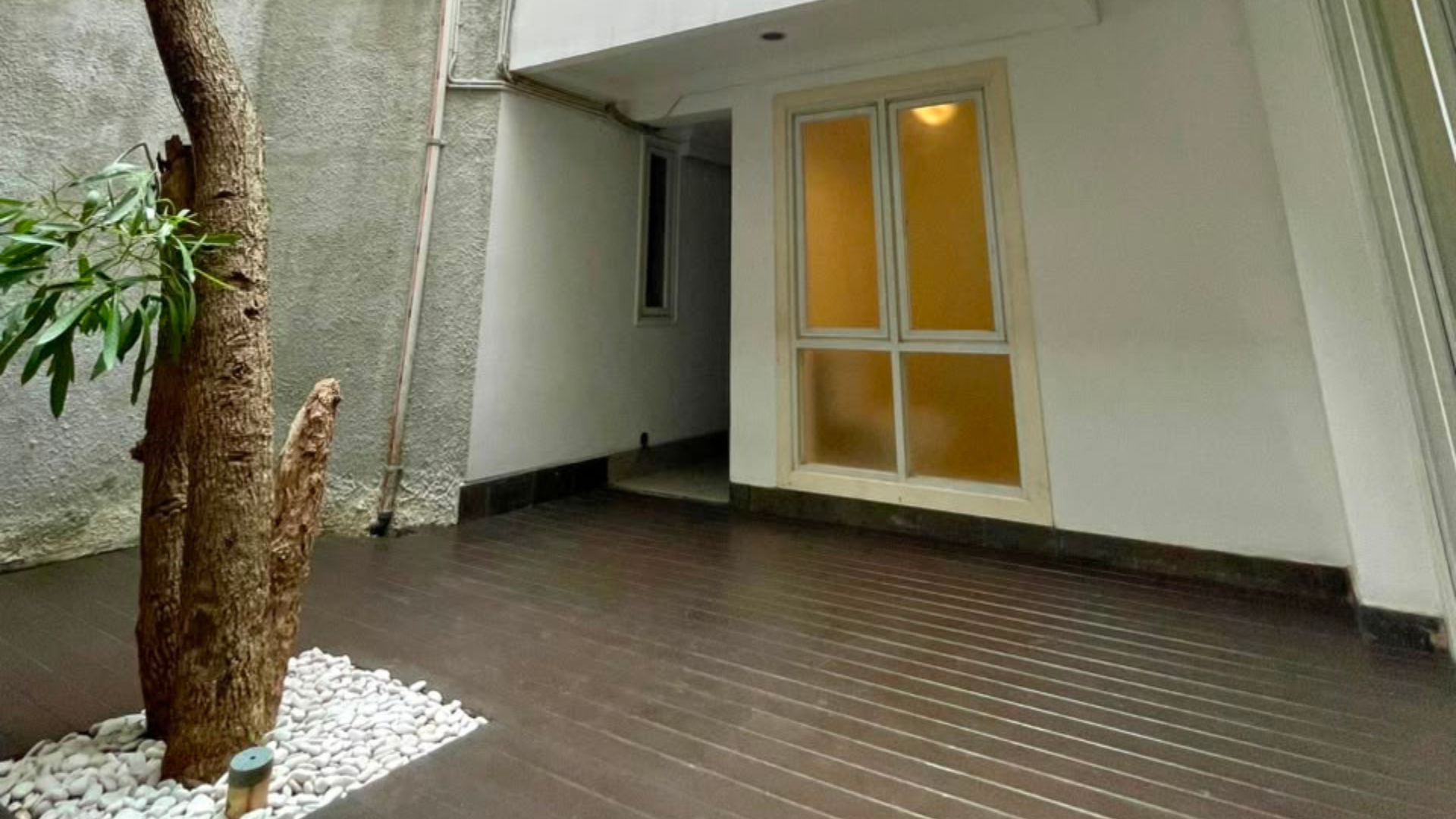 TIRTAYASA 1 NO.40A-5BR-BACKYARD Luxury 5BR Home for Refined Family Living