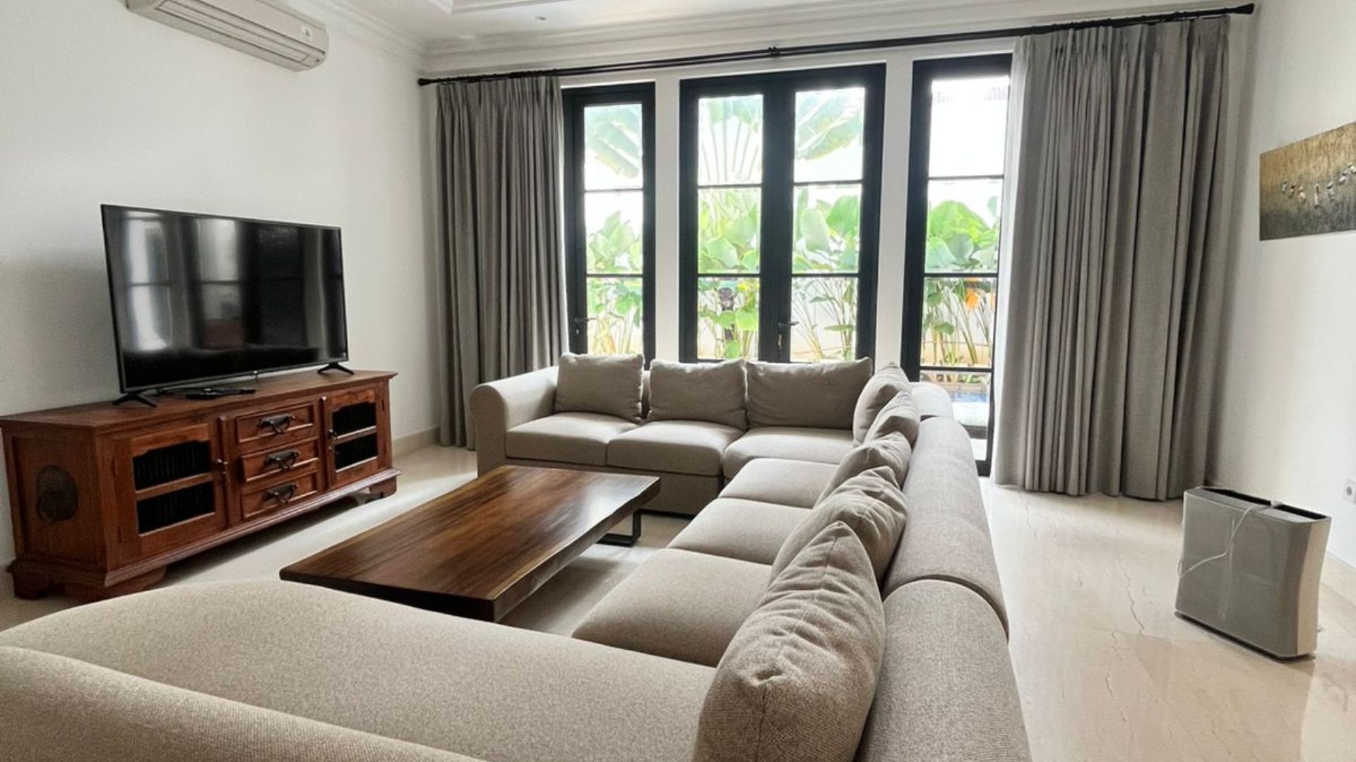Tumaritis Tulip No 21 Kav F – CLD372 – LIVING AREA (2) Exceptional 5BR Residence in Cilandak