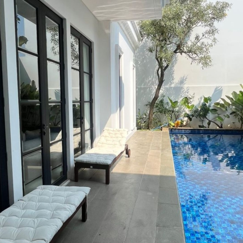 Tumaritis Tulip No 21 Kav F - CLD372 - SWIMMINGPOOL