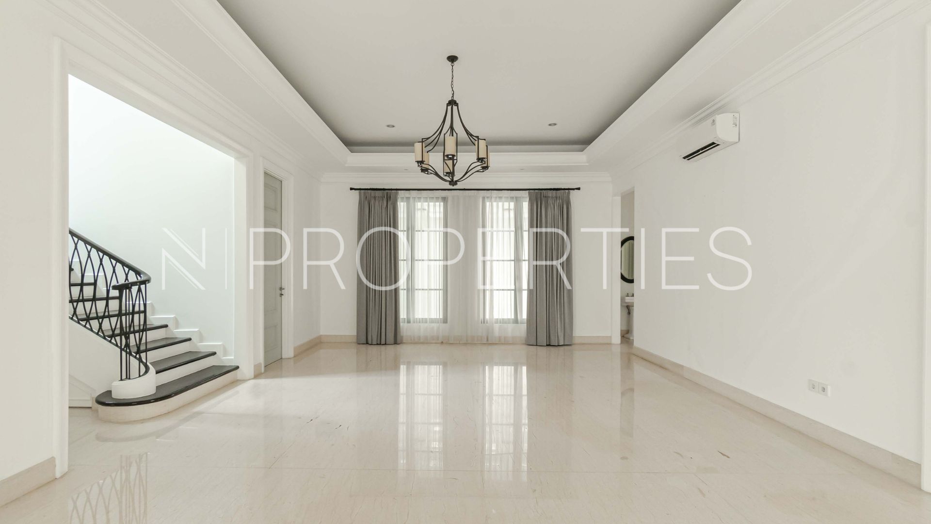 Grand 5BR Family Estate at Cilandak