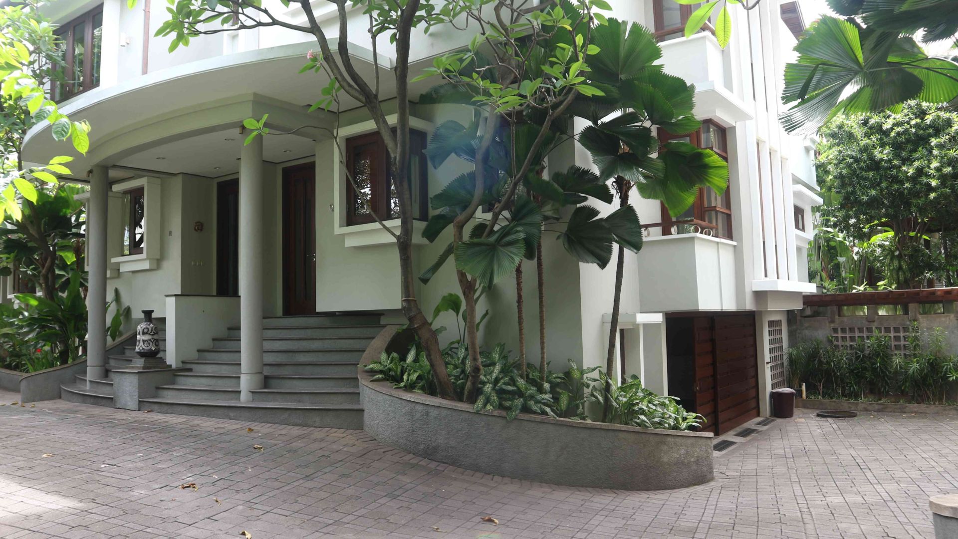 Garden Family Home – Veranda Villas 1