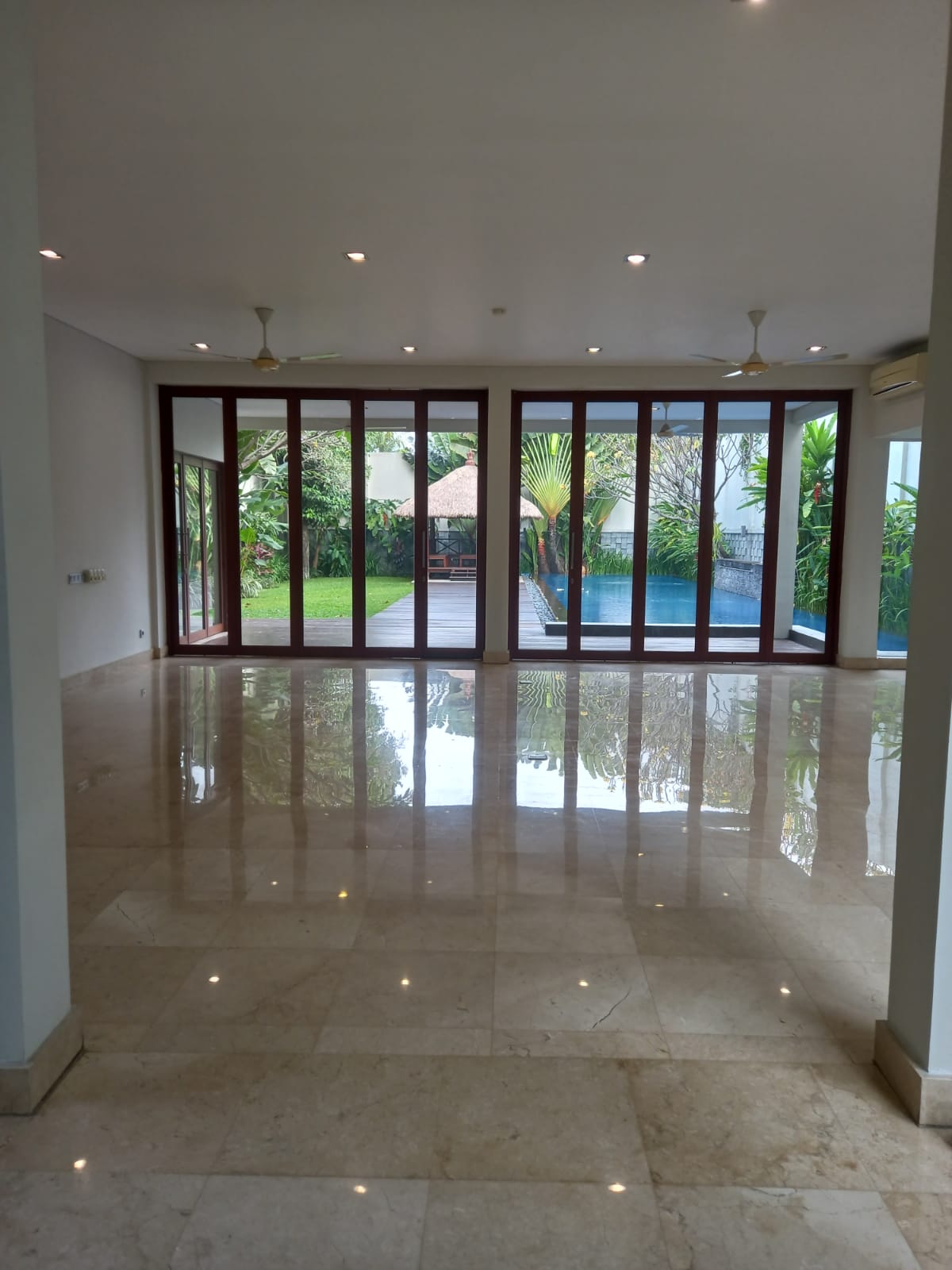 Elegant 4BR Family Sanctuary in Cilandak