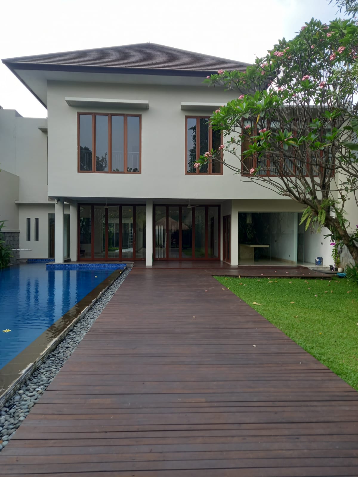 Elegant 4BR Family Sanctuary in Cilandak