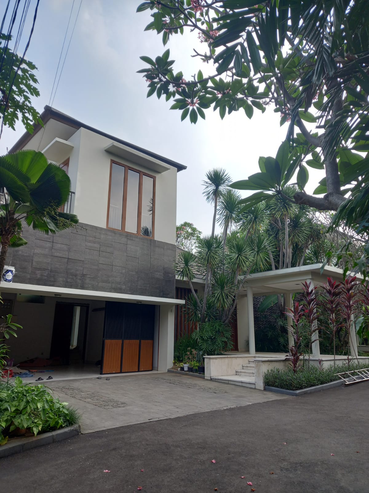 Elegant 4BR Family Sanctuary in Cilandak