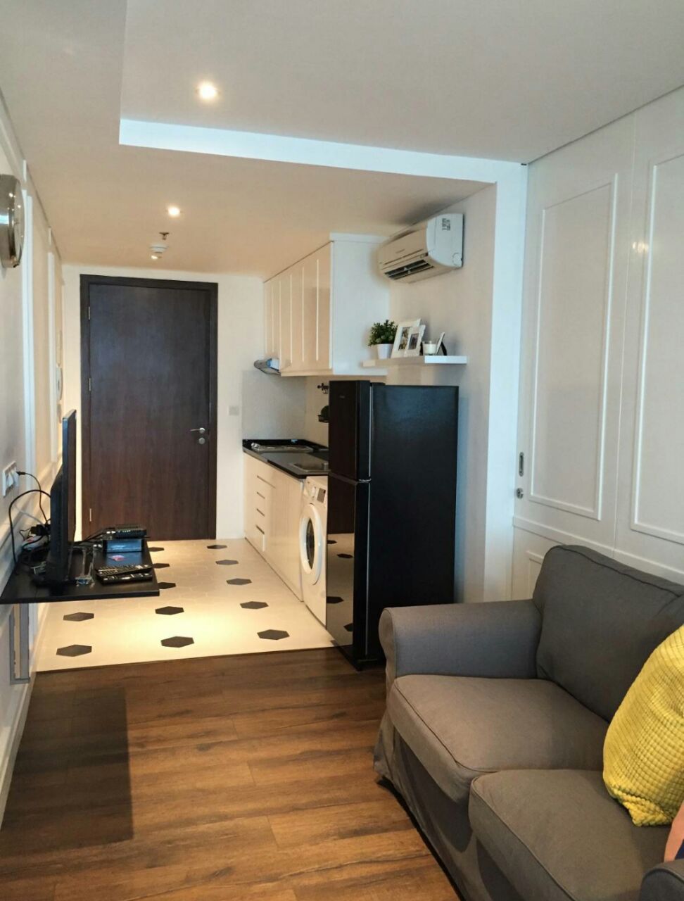 For Rent 1BR Apartment Kemang Village Residences South Jakarta Kemang KEMVIL037