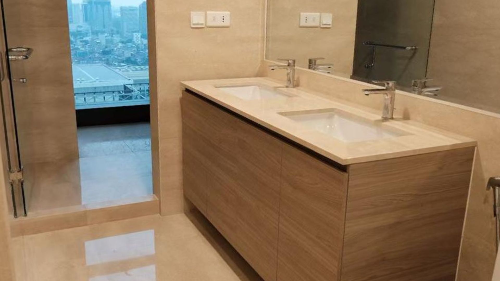 Prestigious 3BR Living at 57 Promenade