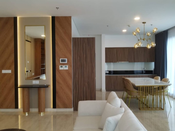 57 PROMENADE-3BR-LIVING & DINING AREA