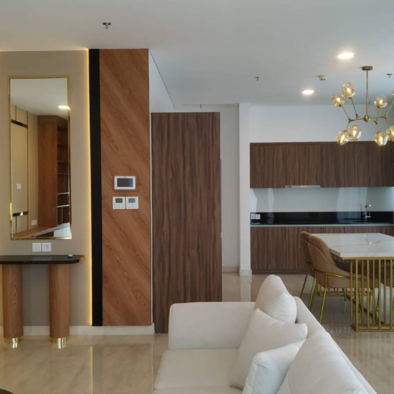 57 PROMENADE-3BR-LIVING & DINING AREA