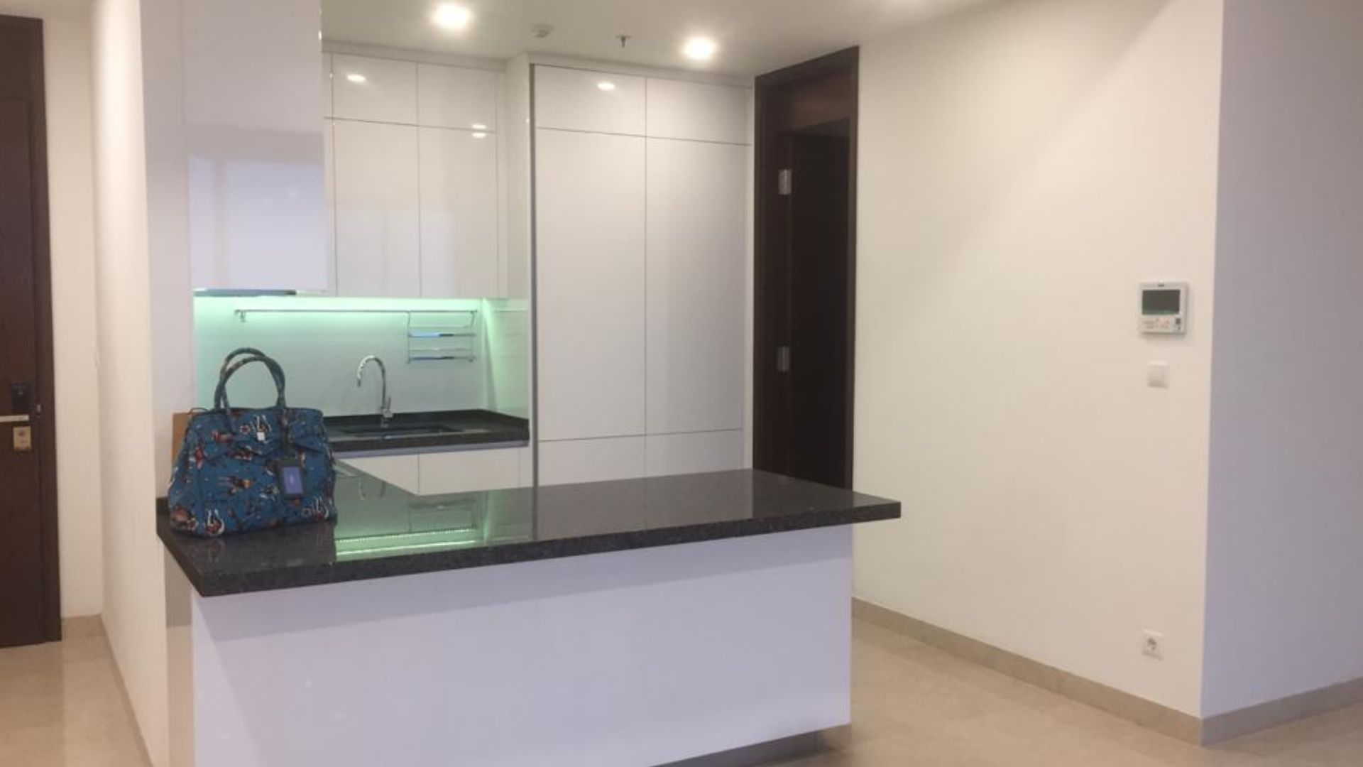 For Rent 3BR Apartment Anandamaya Residences Central Jakarta Sudirman ADM021