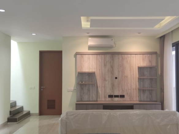 ARCO RAYA NO.234 KAV A7-4BR-LIVING AREA