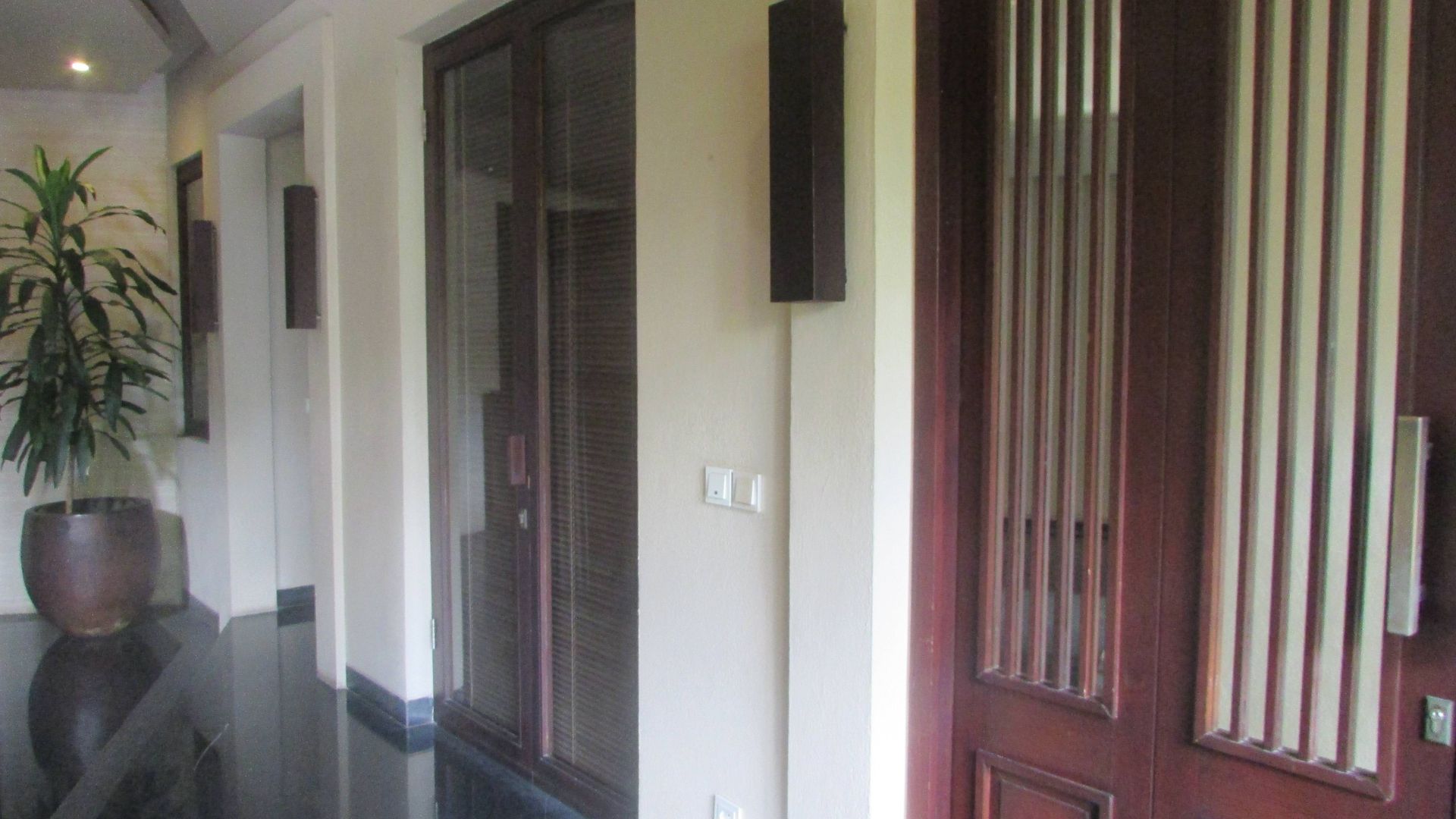 ATMAYA RESIDENCE-3BR-FOYER AREA For Rent 3BR Apartment Atmaya Residence South Jakarta Cilandak AMY001