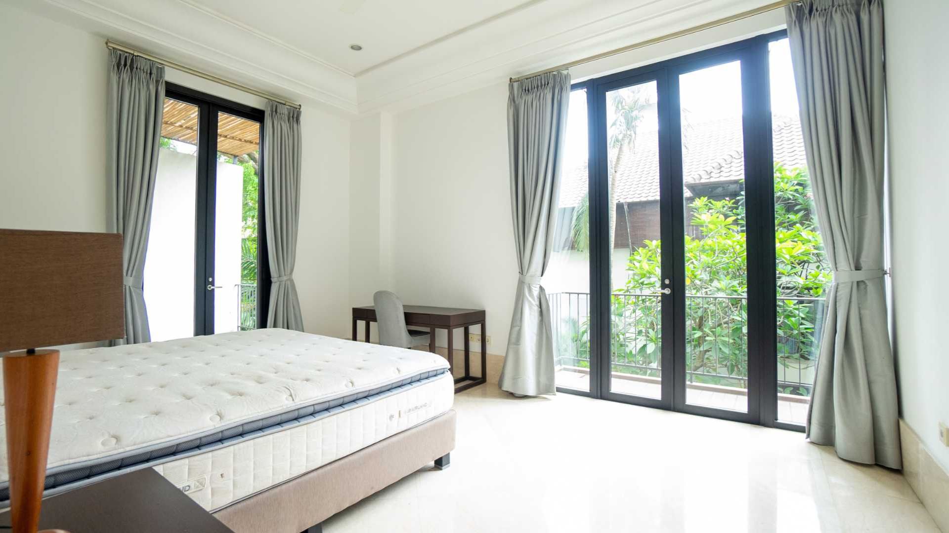 For Rent 4BR Apartment Atmaya Residence South Jakarta Cilandak AMY010