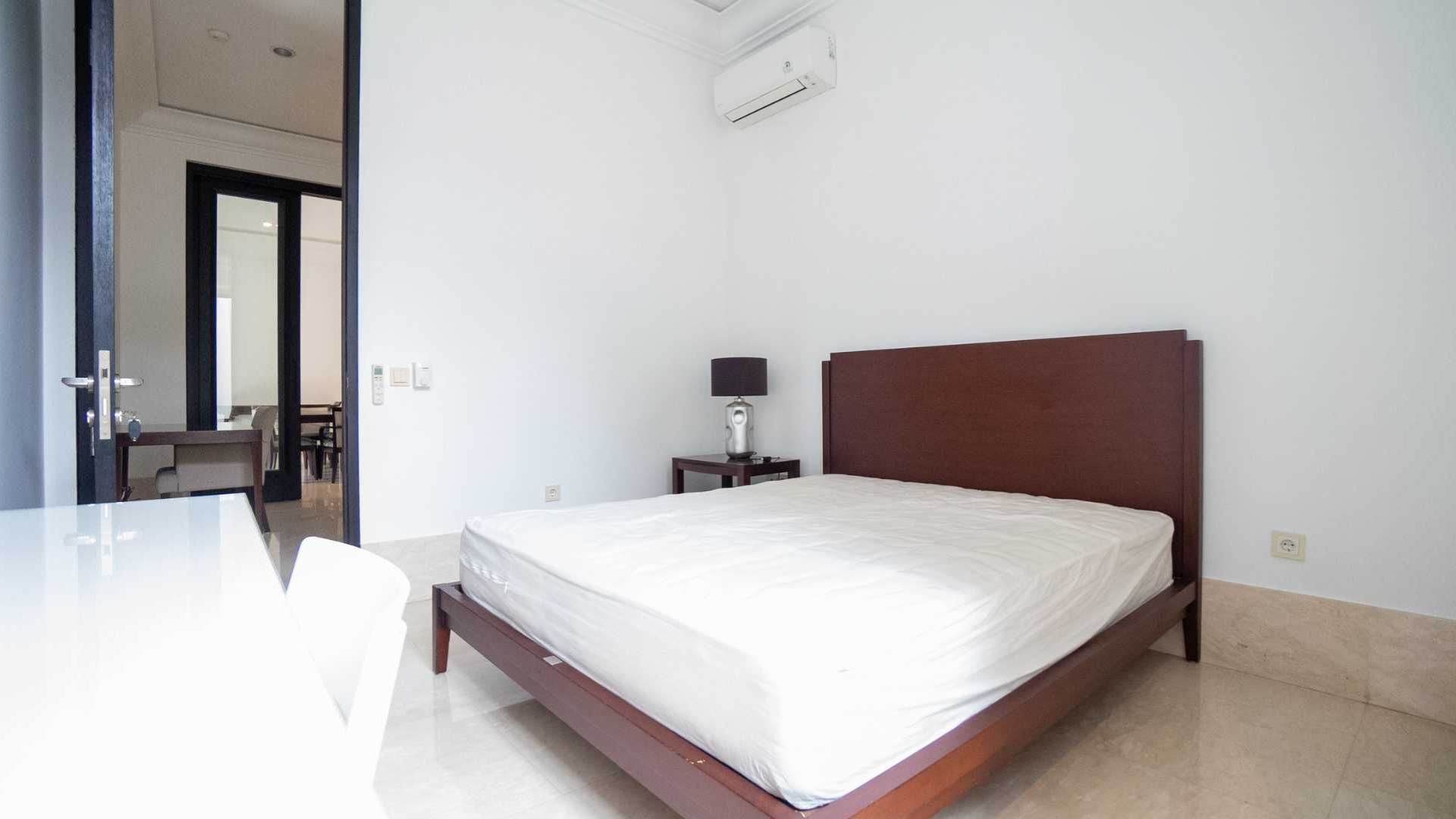 For Rent 4BR Apartment Atmaya Residence South Jakarta Cilandak AMY010