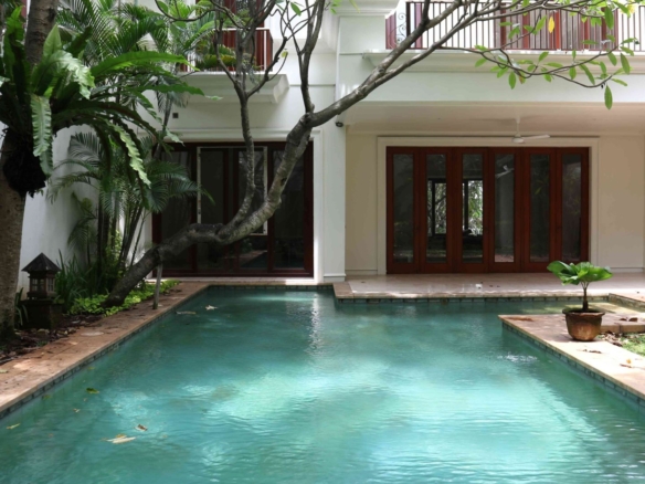 ATMAYA RESIDENCE-5BR-SWIMMING POOL