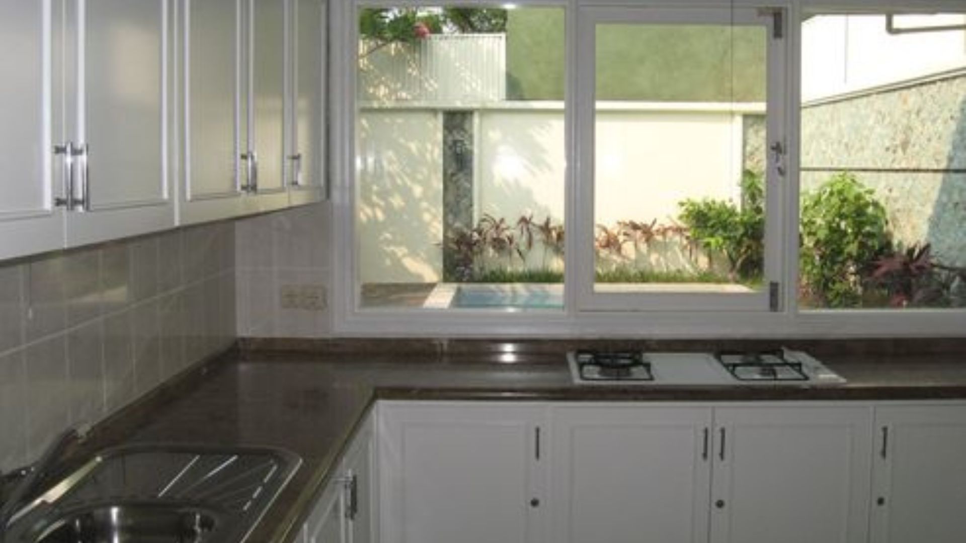 For Rent 4BR House South Jakarta Cipete CPT022