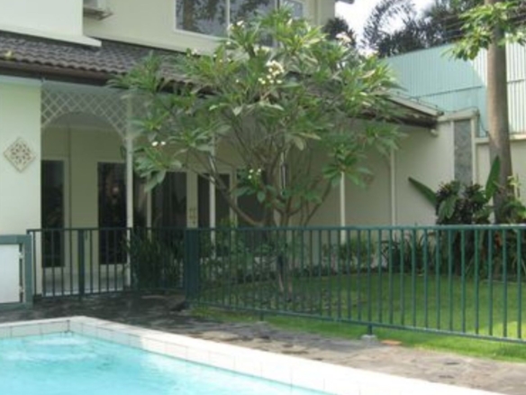 For Rent 4BR House South Jakarta Cipete CPT080