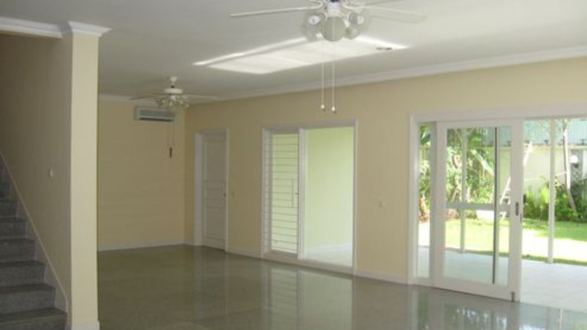 For Rent 4BR House South Jakarta Cipete CPT112
