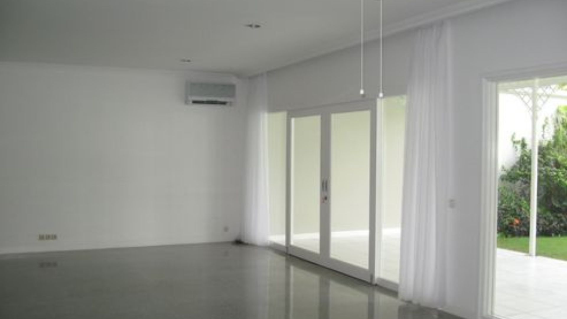 For Rent 4BR House South Jakarta Cipete CPT077