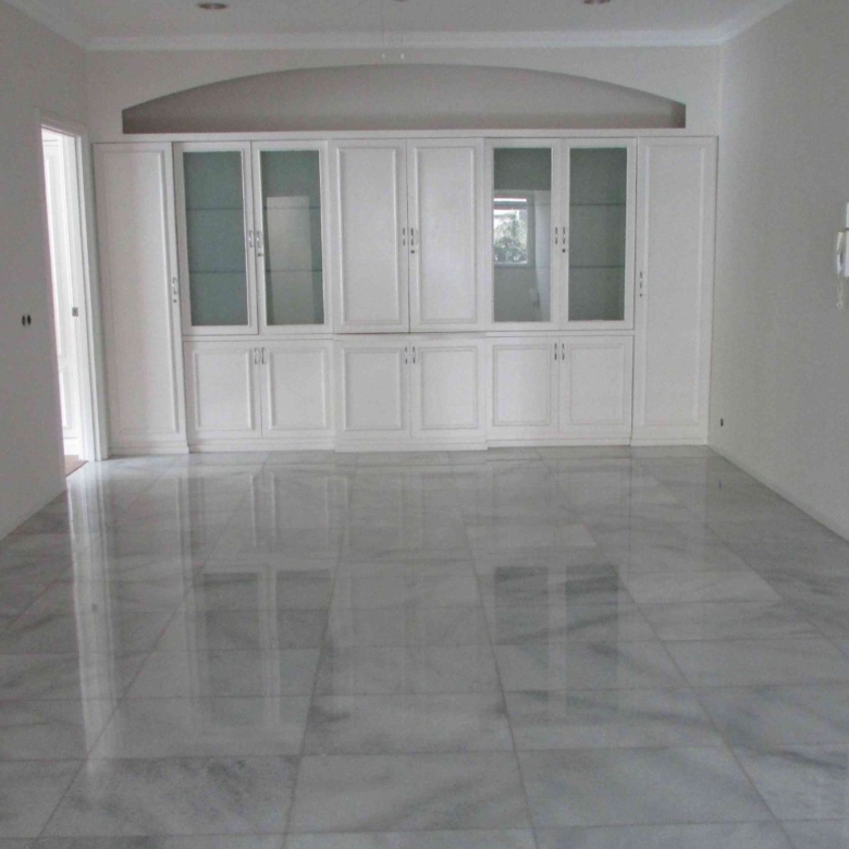 Asem 2 no 60CC-4BR-FAMILY AREA AT SECOND FLOOR