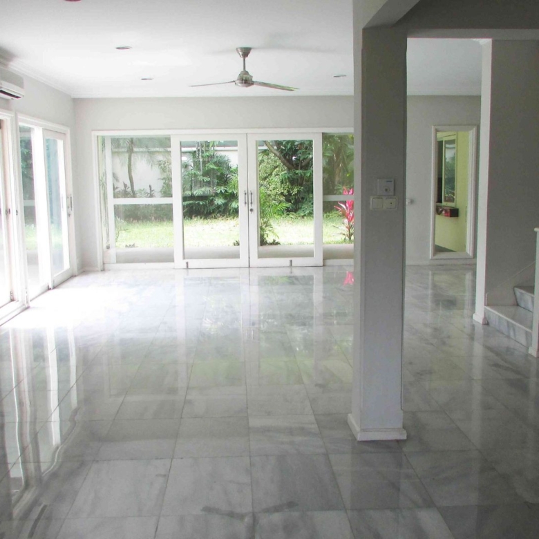 Asem 2 no 60R-4BR-LIVING AREA
