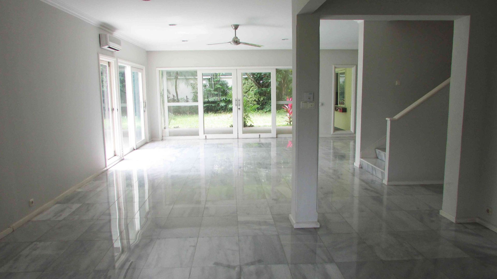 Asem 2 no 60R-4BR-LIVING AREA