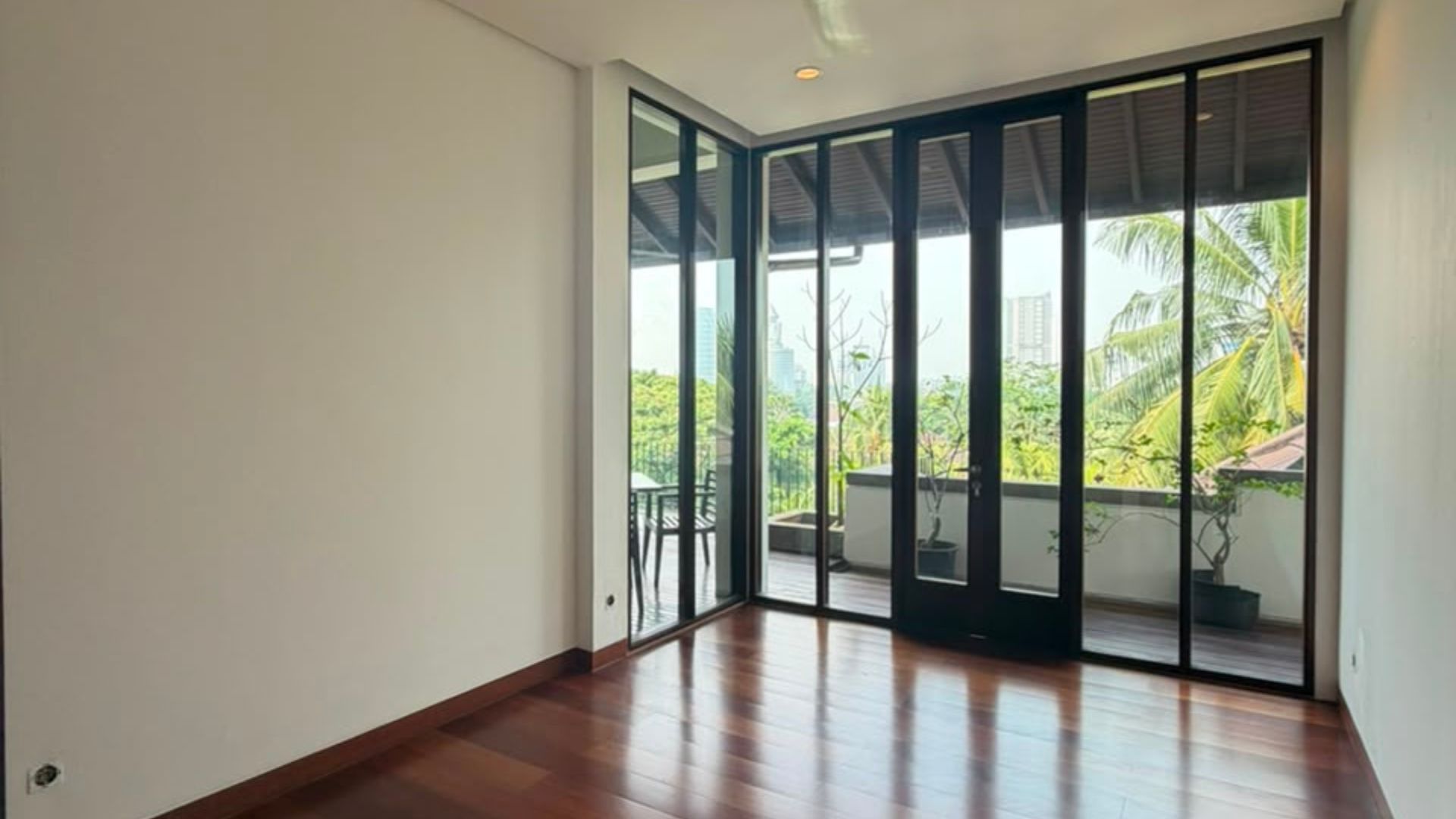 Luxury 4BR Family Living at Atmaya Residence