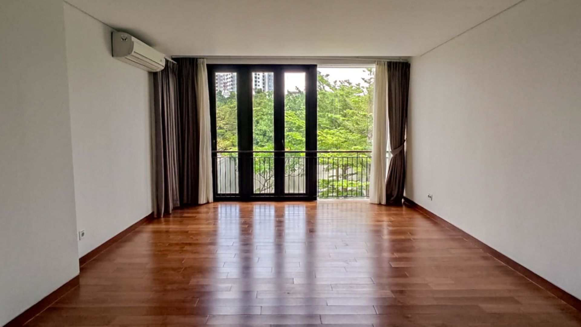 For Rent 4BR House South Jakarta Cilandak CLD121