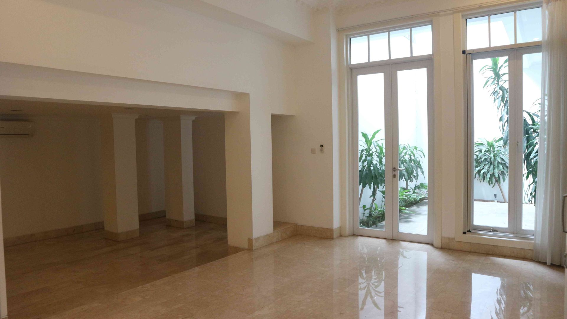 For Rent 5BR House South Jakarta Cilandak CLD483