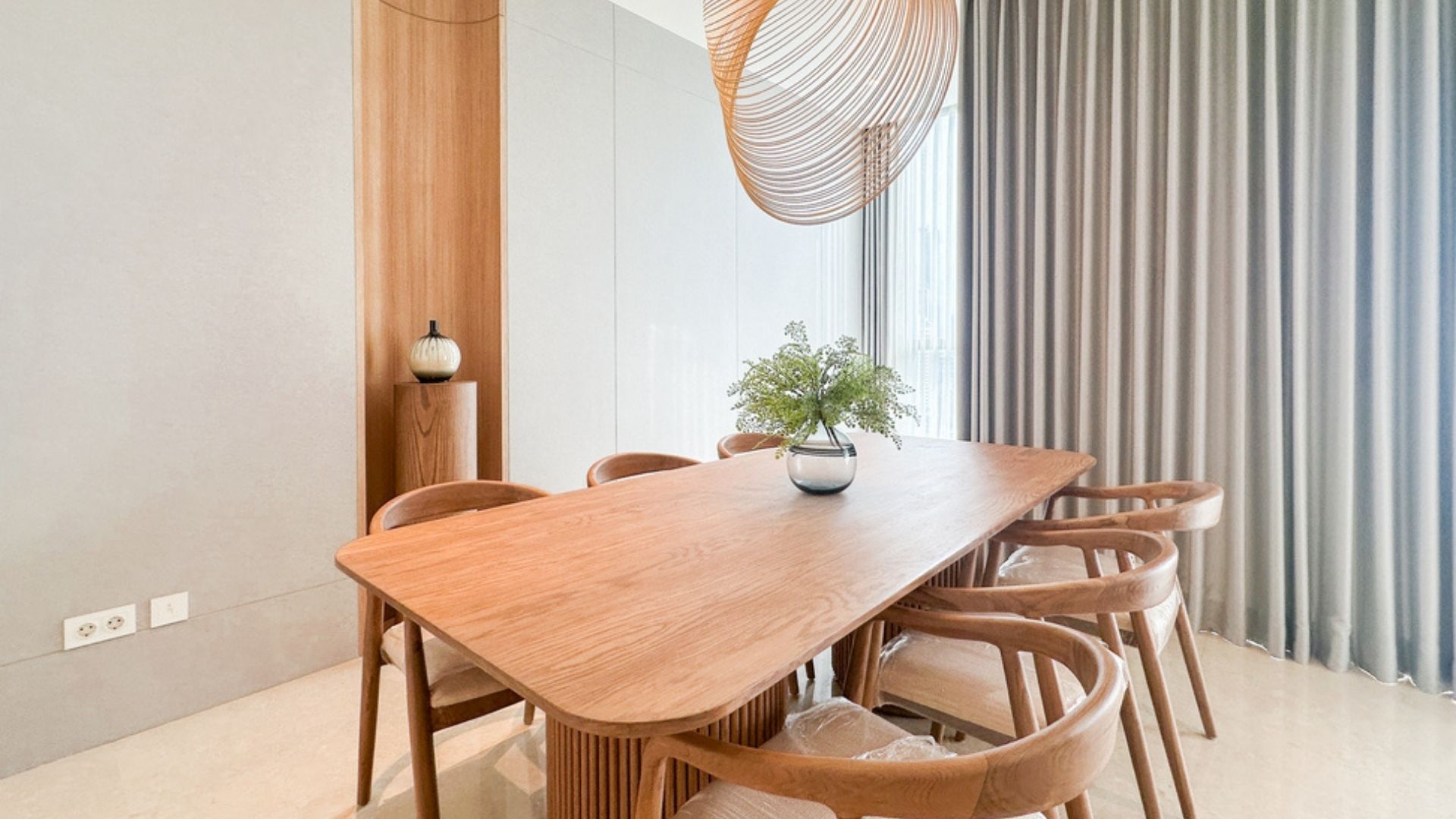 Casa Domaine-3BR-Dining Room with Premium Wooden Interior For Rent 3BR Apartment Casa Domaine Central Jakarta Sudirman CD015