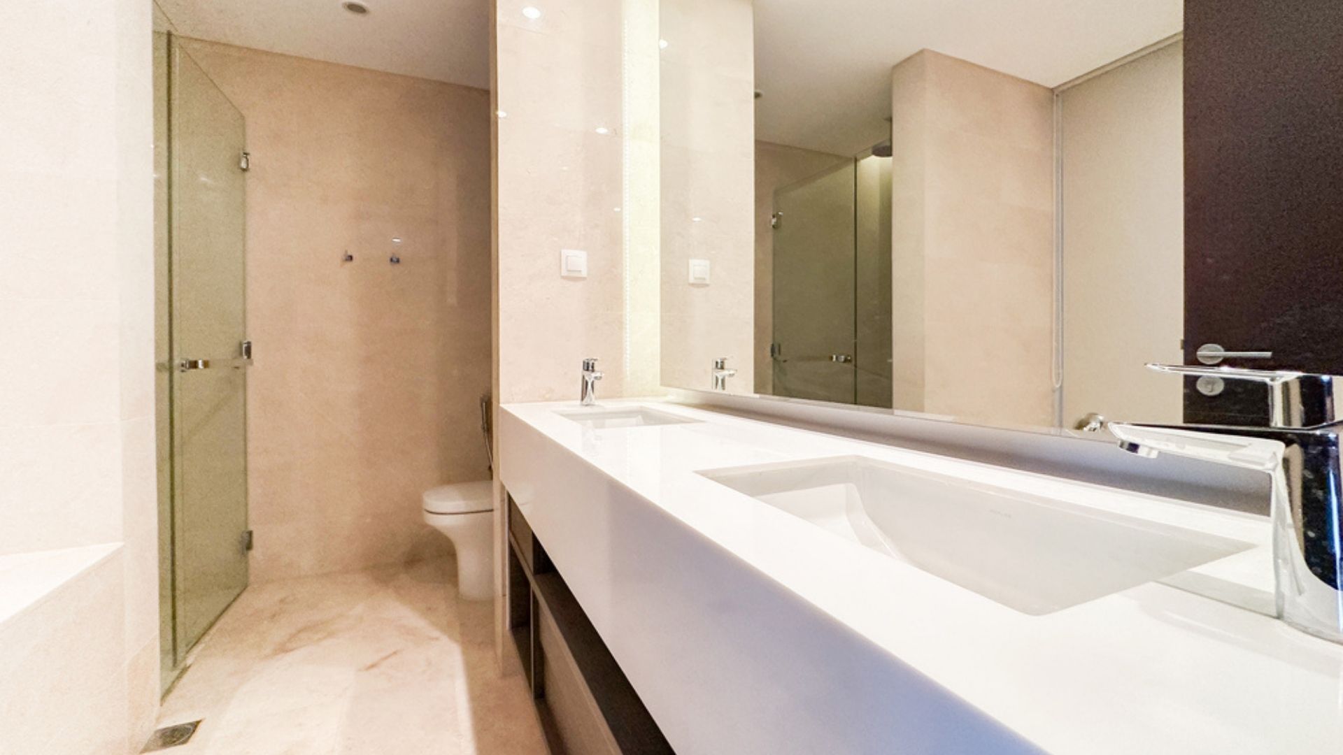 For Rent 3BR Apartment Casa Domaine Central Jakarta Sudirman CD013
