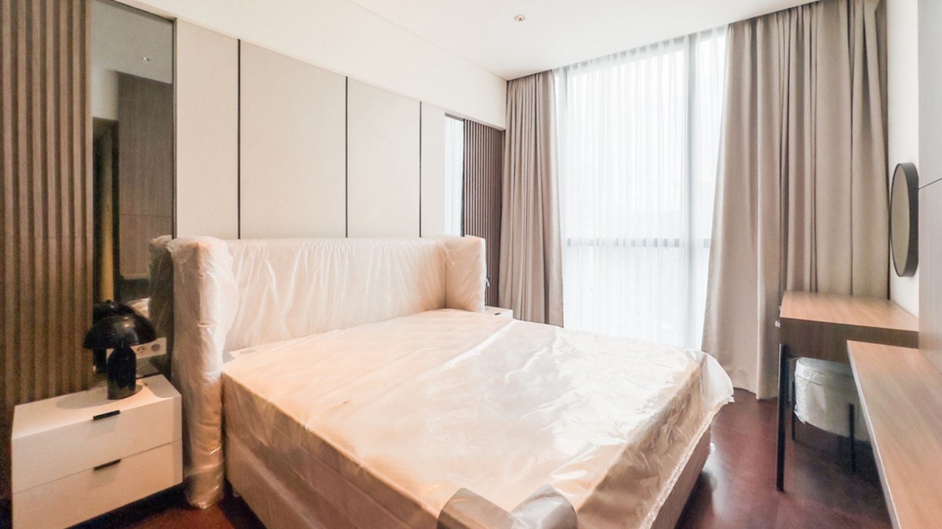 Casa Domaine-3BR-Master Bedroom For Rent 3BR Apartment Casa Domaine Central Jakarta Sudirman CD017