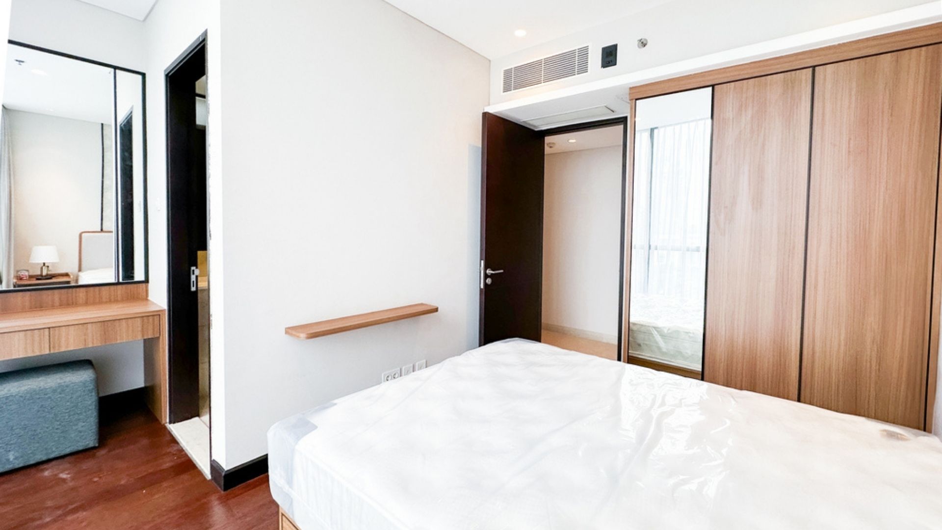 For Rent 3BR Apartment Casa Domaine Central Jakarta Sudirman CD013
