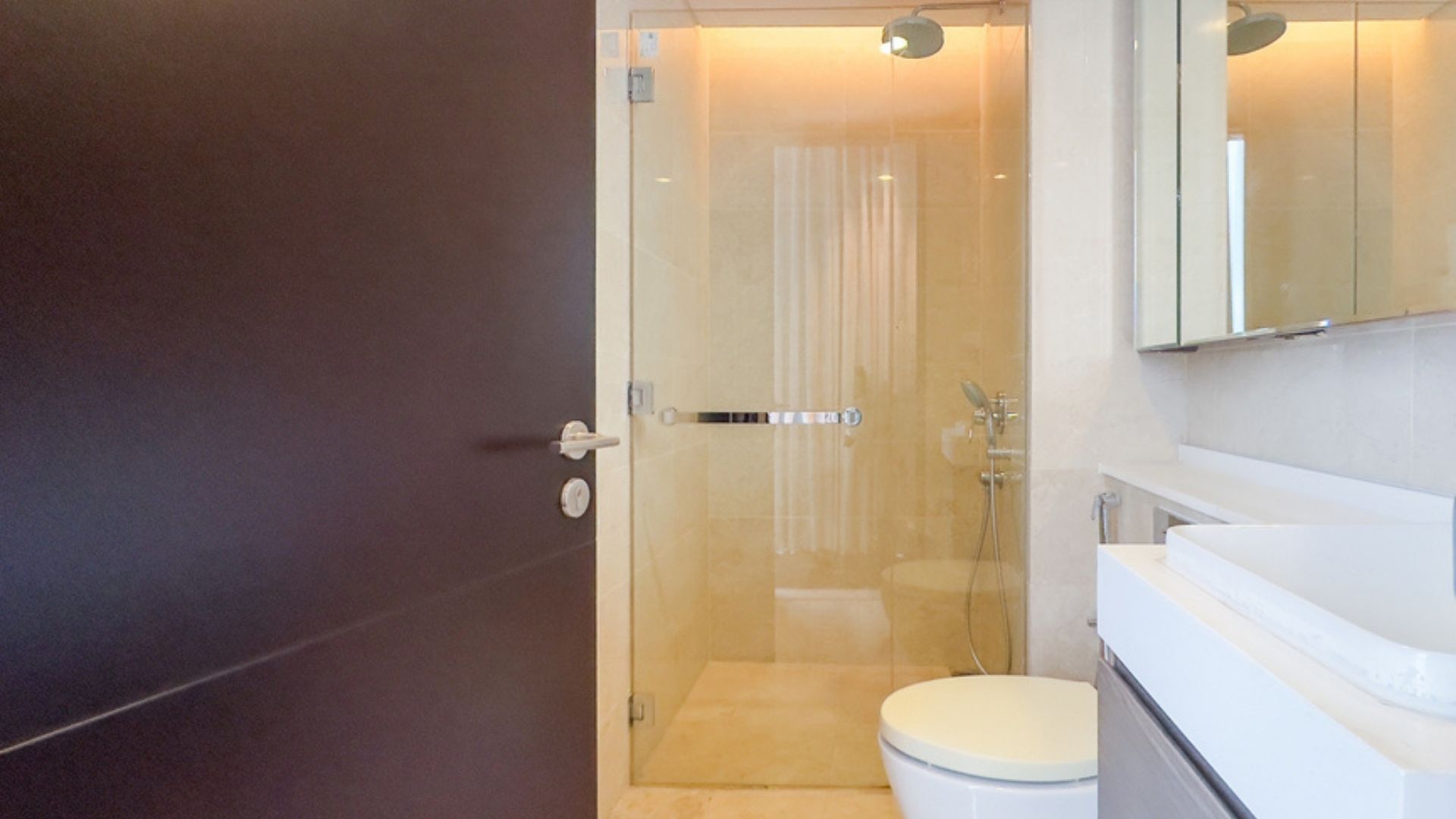 Casa Domaine-3BR-Toilet Area For Rent 3BR Apartment Casa Domaine Central Jakarta Sudirman CD017