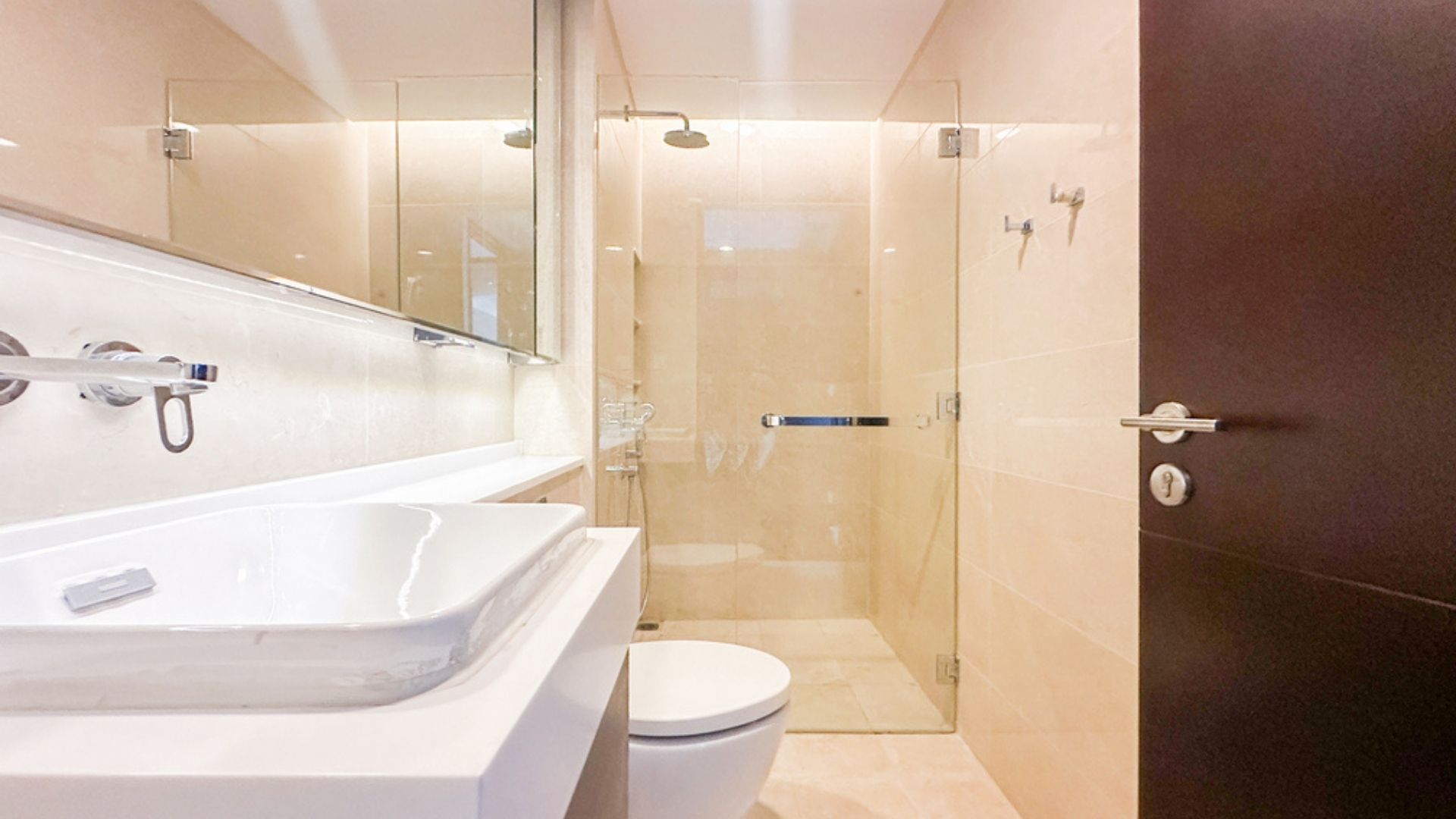 For Rent 3BR Apartment Casa Domaine Central Jakarta Sudirman CD016